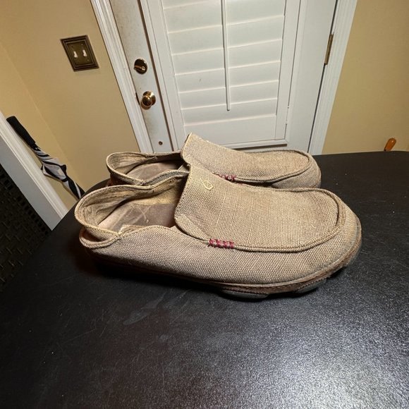 olukai size 10  moloa kapa green canvas comfort slipon loafer shoe main image 5